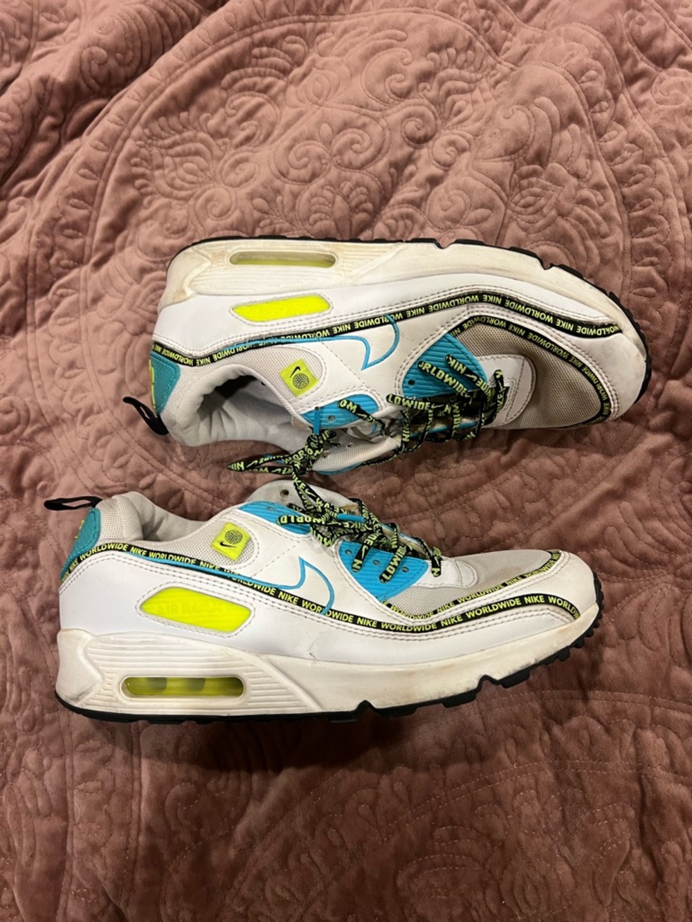 Nike Kids White Turquoise Sneakers with Neon Yellow Highlights